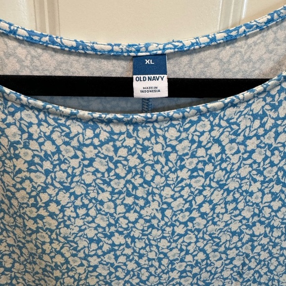 Old Navy Blue and White Sleeveless Sundress - Picture 2 of 3